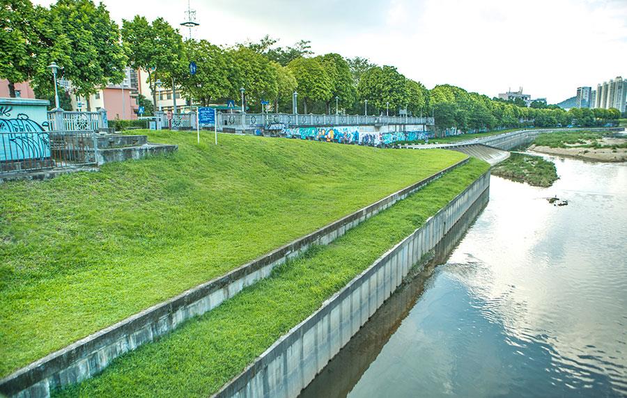 深圳布吉河洪湖公園及迎賓館段環(huán)境提升工程（大運(yùn)項(xiàng)目）